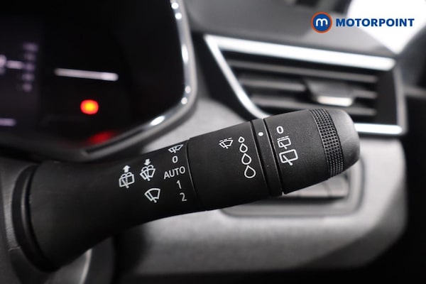 Used Renault Clio 2025 for sale - 76262213: Photo 17
