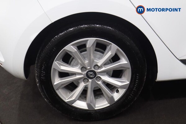 Used Renault Clio 2025 for sale - 76262213: Photo 27