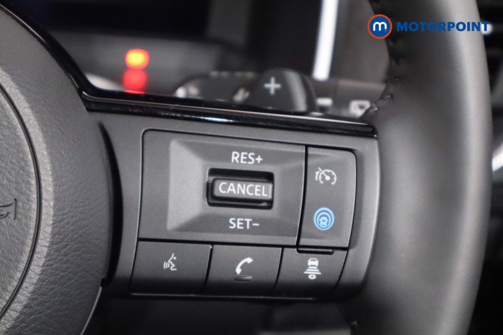 Used Nissan Qashqai for sale - 76554579: Photo 16