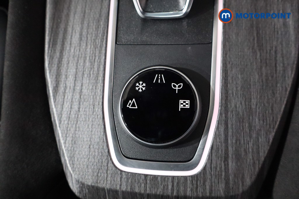 Used Nissan Qashqai for sale - 76554579: Photo 29