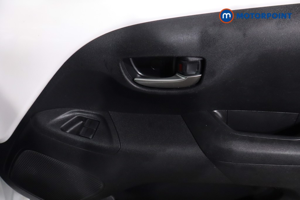 Used Toyota AYGO 2021 for sale - 77620170: Photo 32