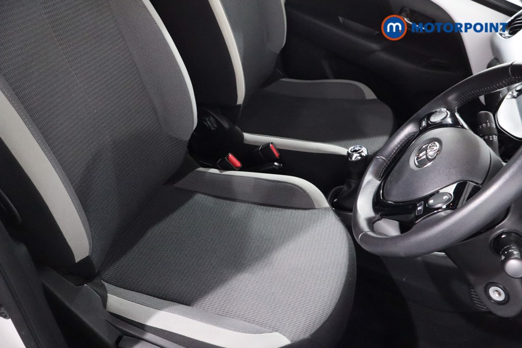 Used Toyota AYGO 2021 for sale - 77620170: Photo 34