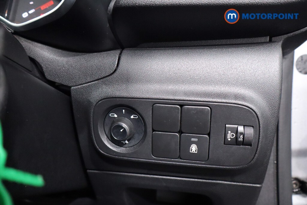 Used Citroen C3 2023 for sale - 76905528: Photo 17