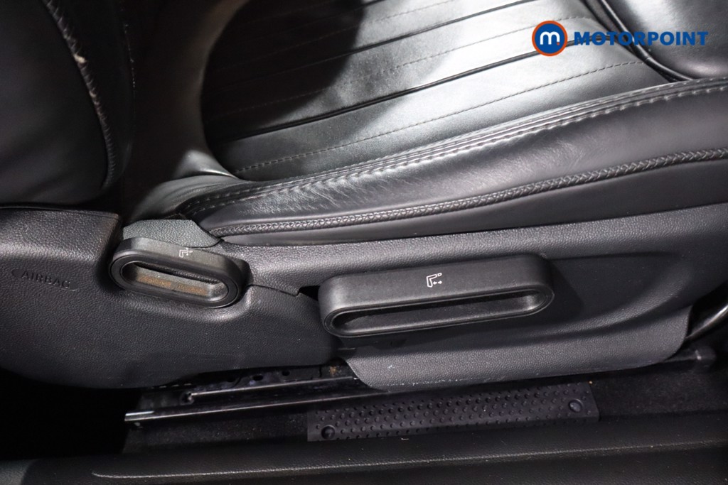 Used MINI Hatch 2019 for sale - 76685088: Photo 33