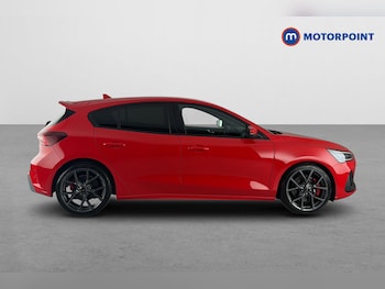 Used Ford Focus 2023 for sale - 78962116: Photo