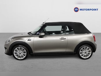 Used MINI Convertible 2018 for sale - 75935633: Photo