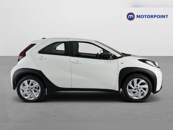 Used Toyota Aygo X 2023 for sale - 79479777: Photo