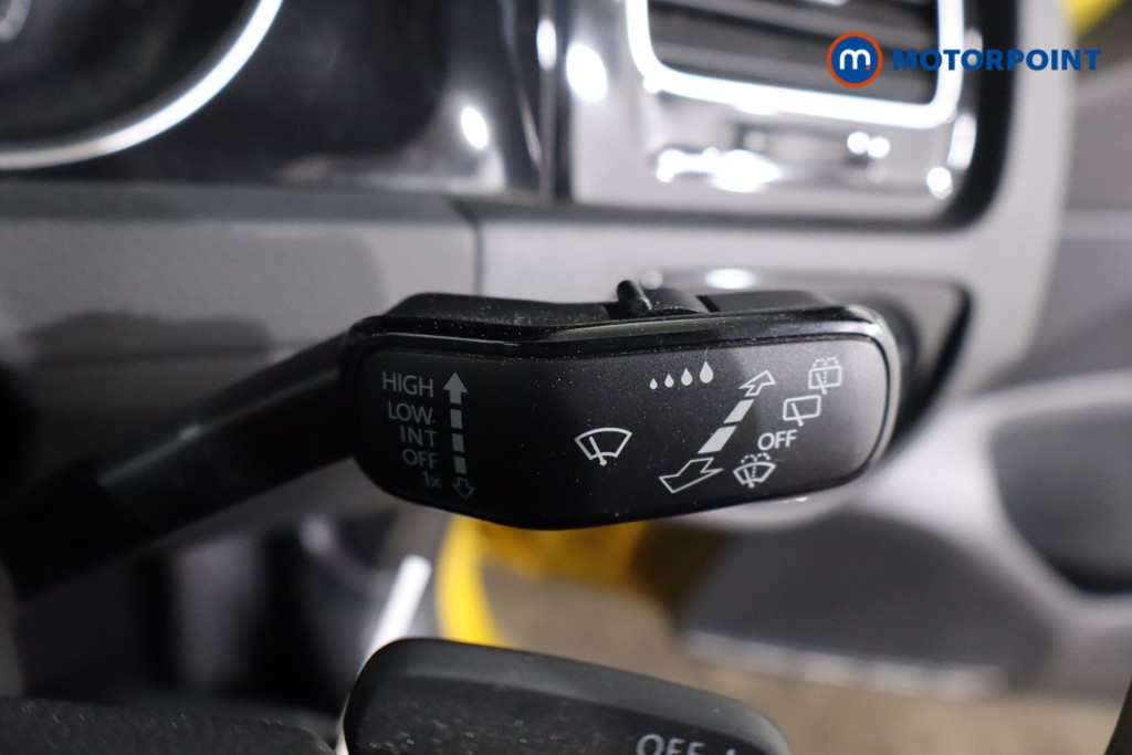 Used Volkswagen Golf 2018 for sale - 76636871: Photo 26