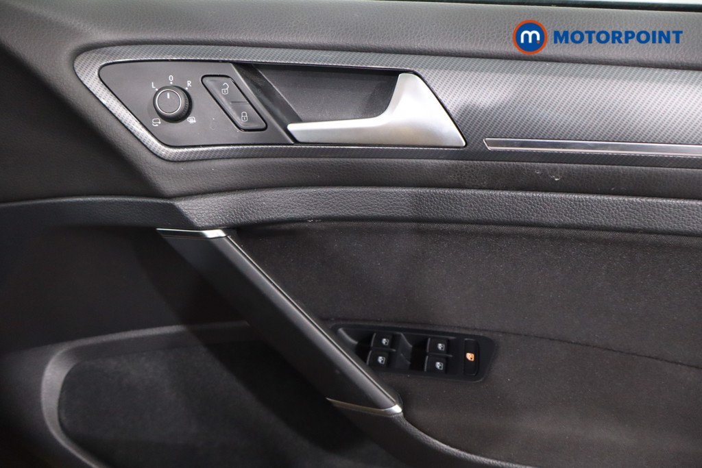 Used Volkswagen Golf 2018 for sale - 76636871: Photo 29