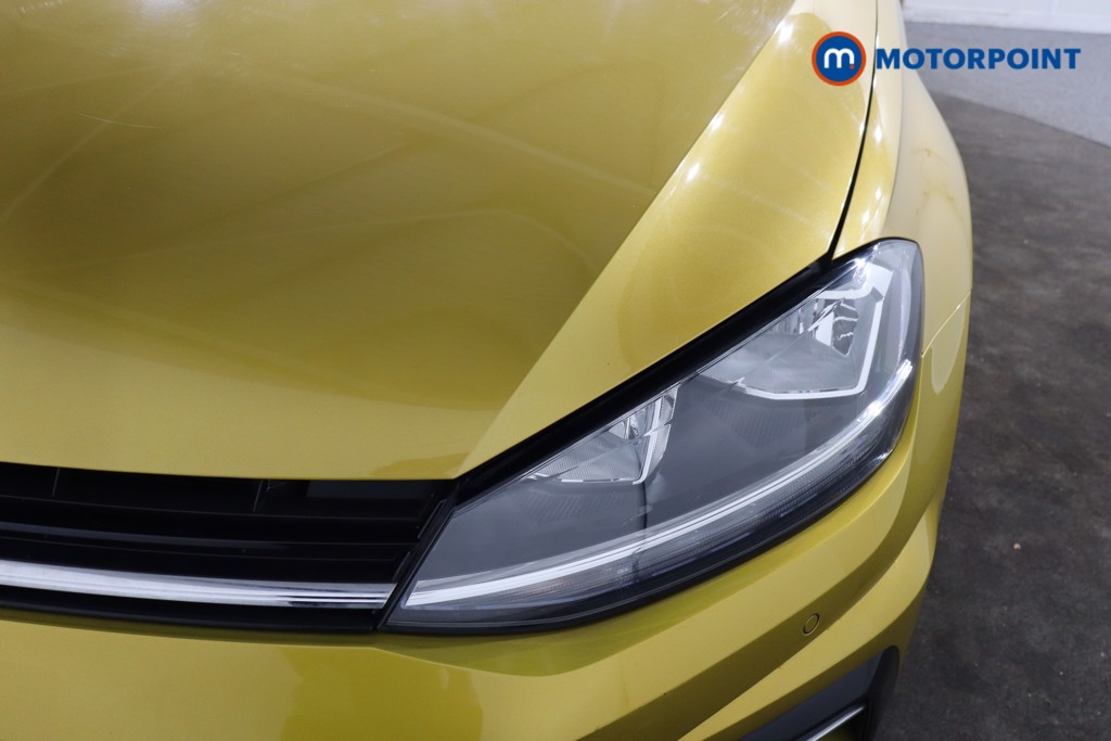 Used Volkswagen Golf 2018 for sale - 76636871: Photo 35