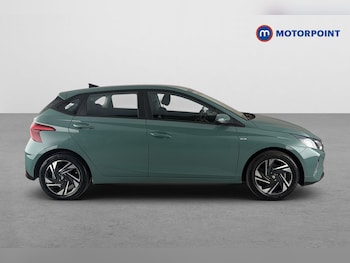 Used Hyundai i20 2023 for sale - 79480140: Photo