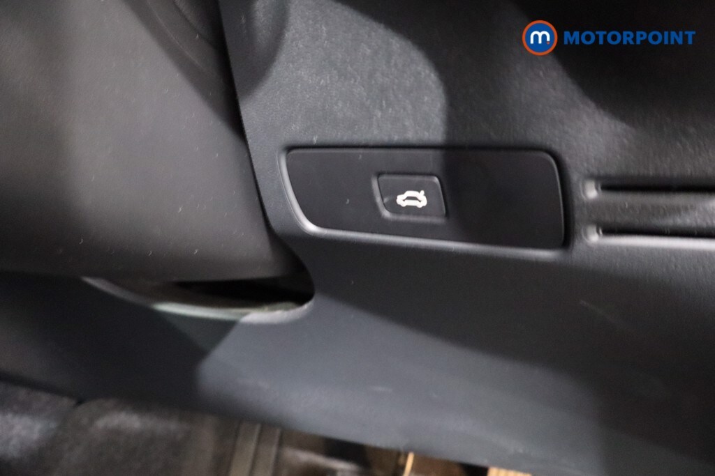 Used Volvo XC40 2023 for sale - 77688487: Photo 28