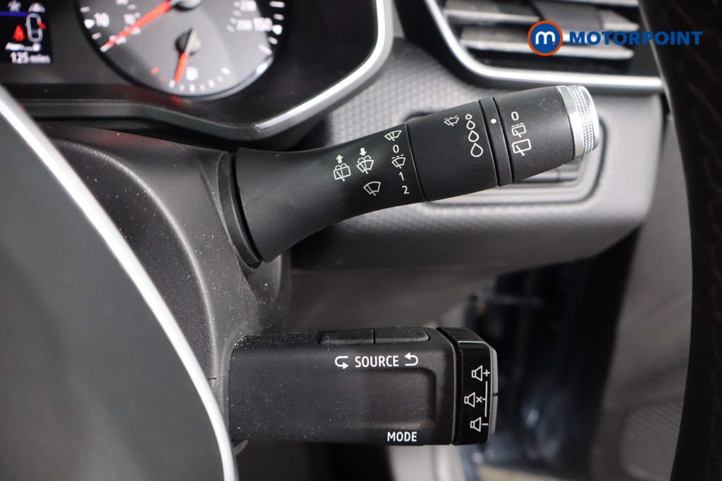 Used Renault Clio 2020 for sale - 76355785: Photo 25