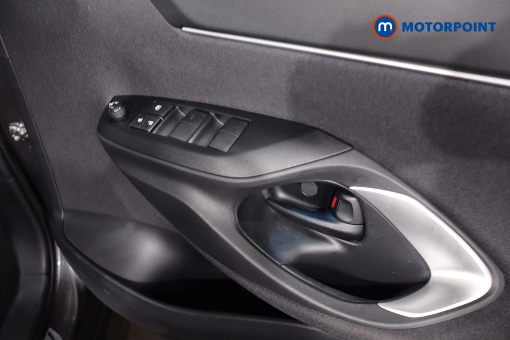 Used Toyota Yaris Cross 2023 for sale - 77194743: Photo 34