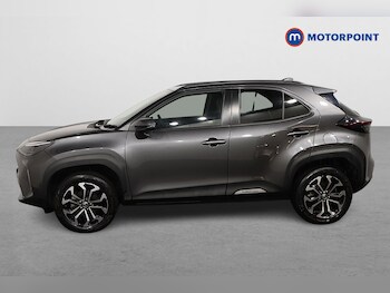 Used Toyota Yaris Cross 2023 for sale - 77194743: Photo