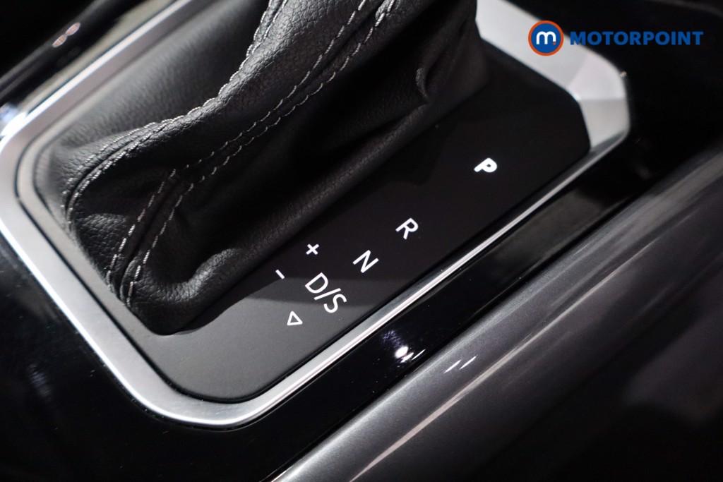 Used Volkswagen T-Roc 2022 for sale - 77804882: Photo 29