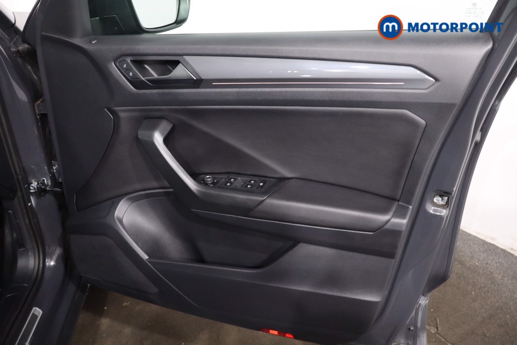 Used Volkswagen T-Roc 2022 for sale - 77804882: Photo 34