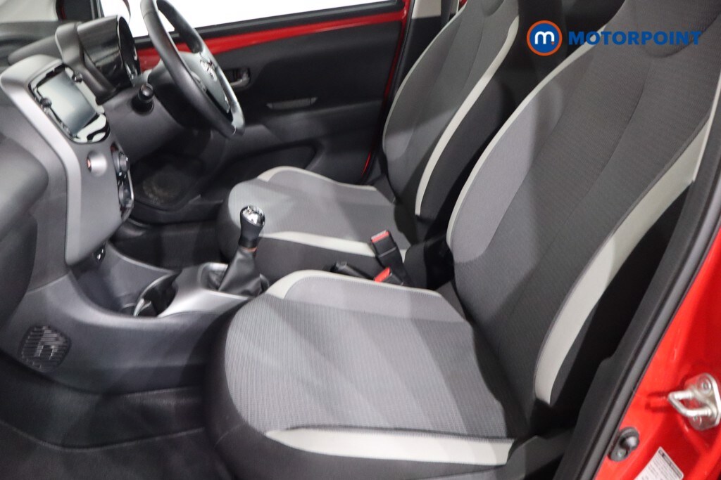 Used Toyota AYGO 2021 for sale - 76330229: Photo 12