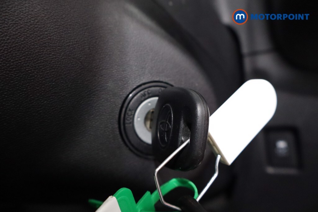 Used Toyota AYGO 2021 for sale - 76330229: Photo 21