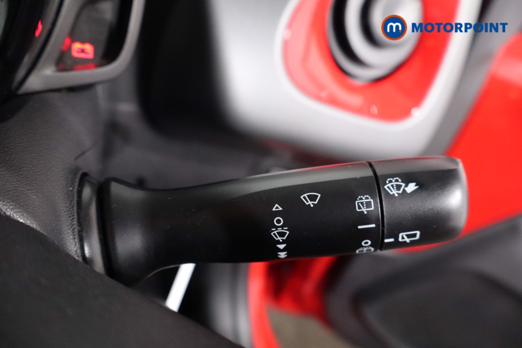 Used Toyota AYGO 2021 for sale - 76330229: Photo 25