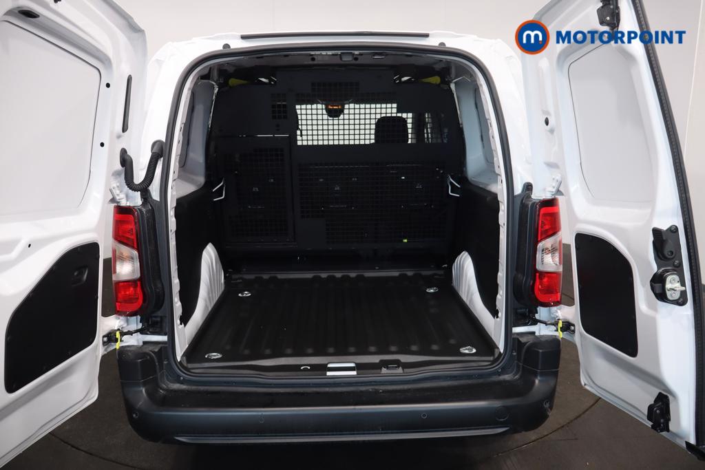 Used Citroen Berlingo 2025 for sale - 76734589: Photo 23