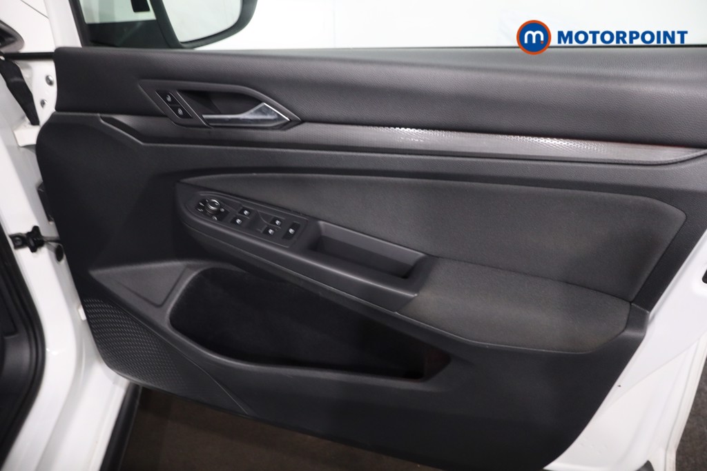 Used Volkswagen Golf 2021 for sale - 77257550: Photo 30