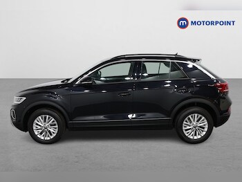 Used Volkswagen T-Roc 2024 for sale - 75684975: Photo