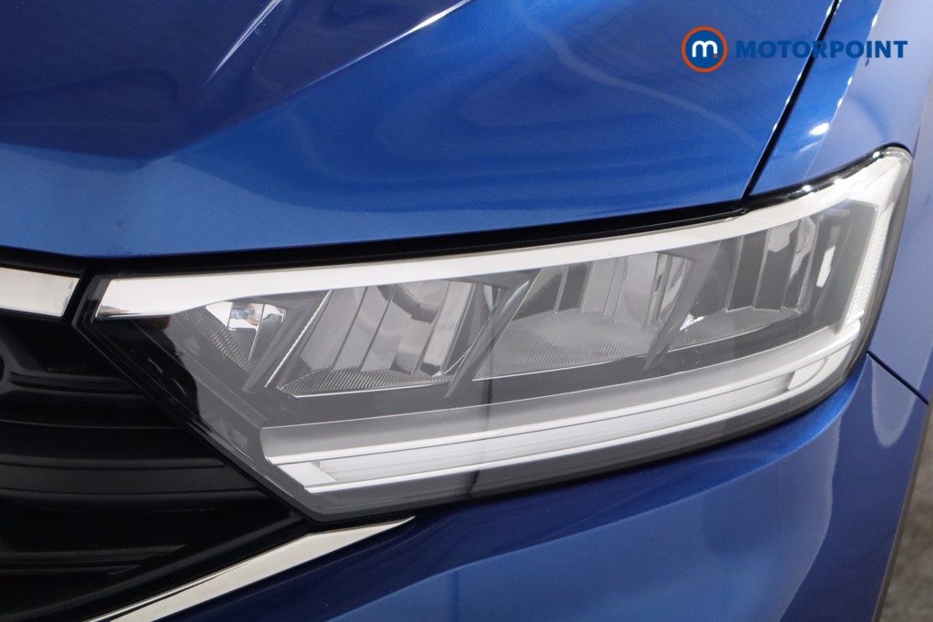 Used Volkswagen T-Roc 2023 for sale - 77354734: Photo 35