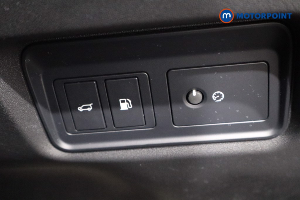 Used Jaguar E-Pace 2023 for sale - 76797409: Photo 29