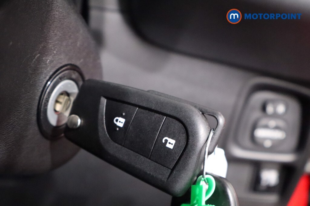 Used Toyota AYGO 2018 for sale - 77604367: Photo 21