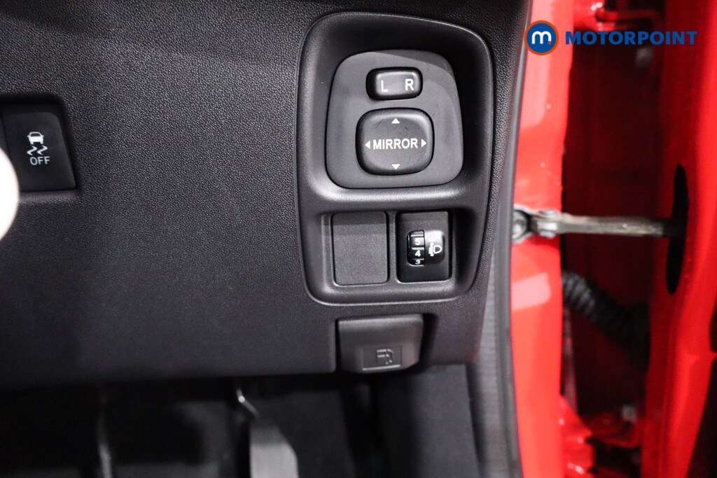 Used Toyota AYGO 2018 for sale - 77604367: Photo 29