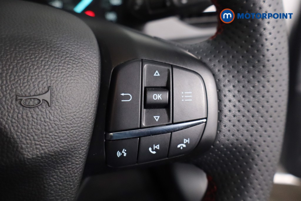 Used Ford Focus 2023 for sale - 76980223: Photo 16