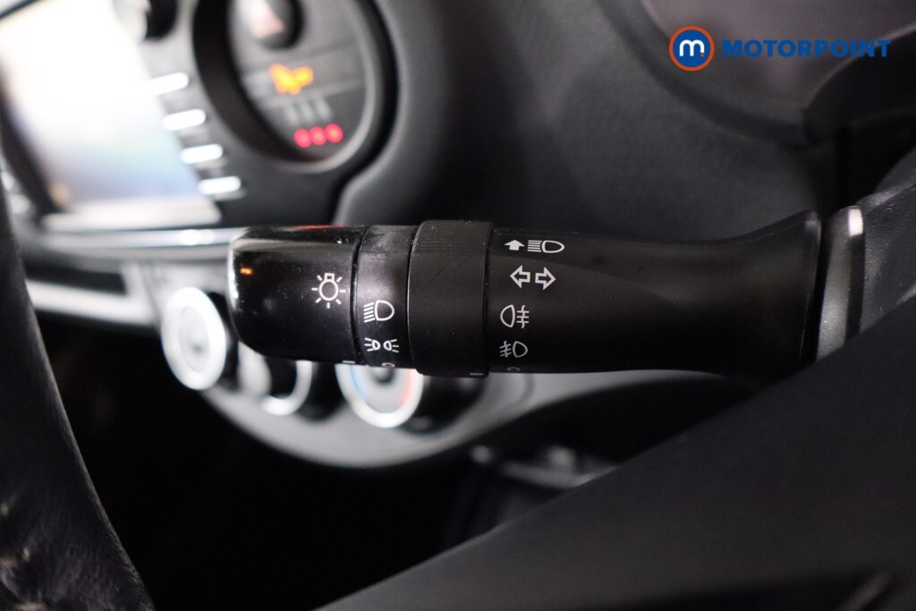 Used Toyota Yaris 2018 for sale - 76453049: Photo 25