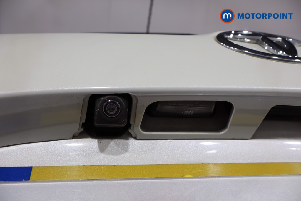 Used Toyota Yaris 2018 for sale - 76453049: Photo 40