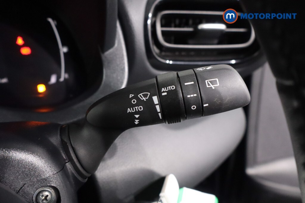 Used Toyota Yaris 2024 for sale - 77462723: Photo 23