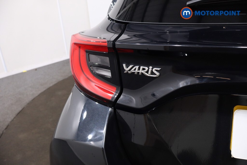 Used Toyota Yaris 2024 for sale - 77462723: Photo 44