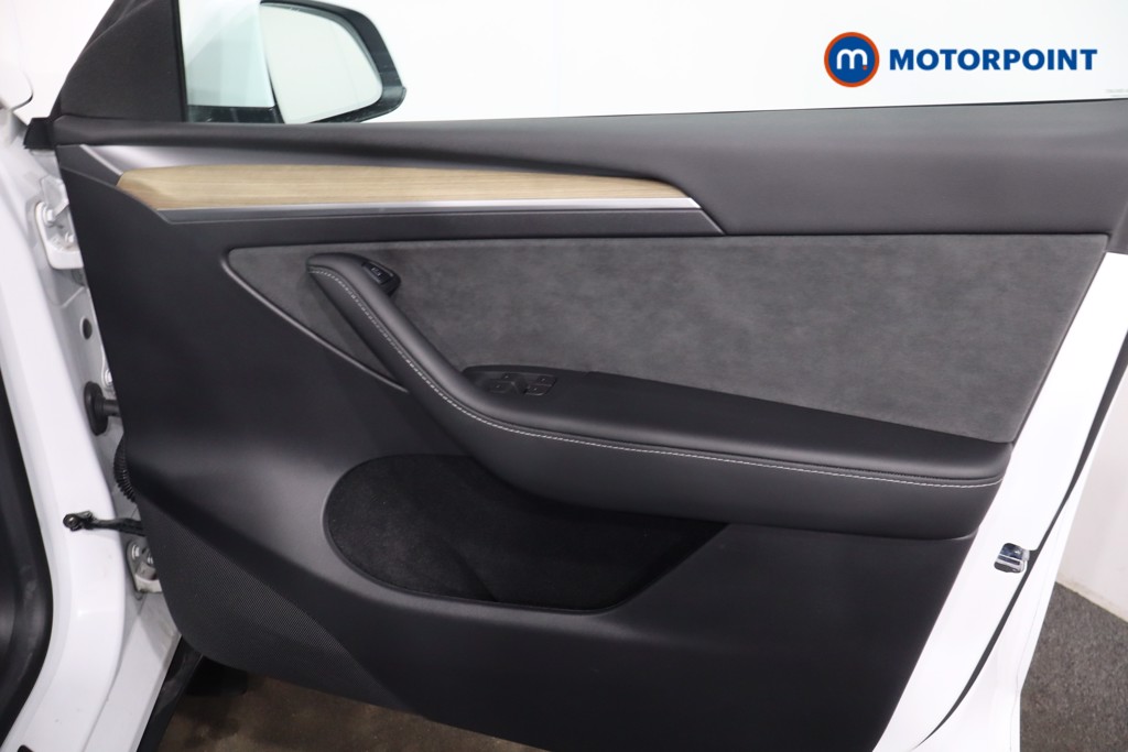 Used Tesla Model Y 2023 for sale - 77904012: Photo 30