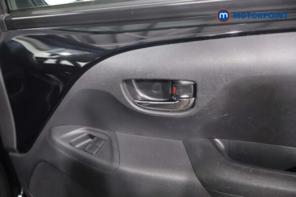Used Toyota AYGO 2019 for sale - 76234988: Photo 29