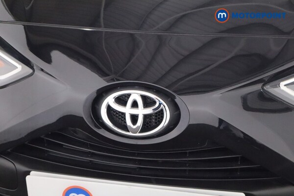 Used Toyota AYGO 2019 for sale - 76234988: Photo 35