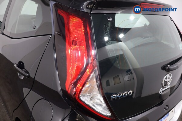 Used Toyota AYGO 2019 for sale - 76234988: Photo 39
