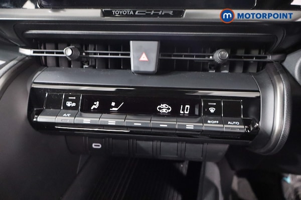 Used Toyota C-HR 2024 for sale - 76178243: Photo 27