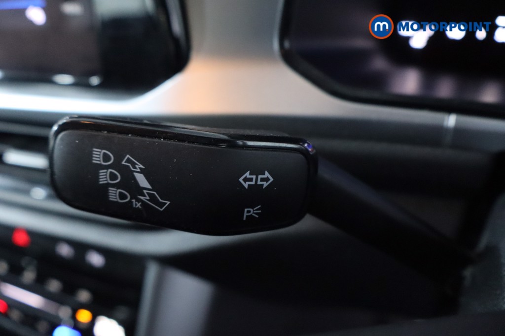 Used Volkswagen T-Roc 2022 for sale - 77071719: Photo 22