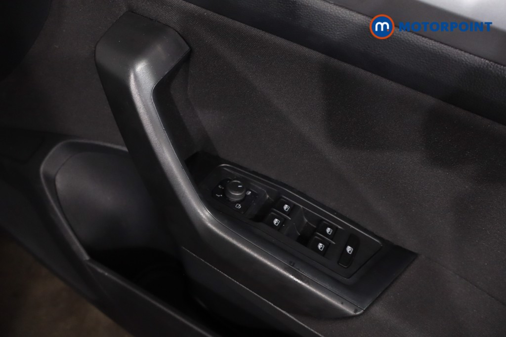 Used Volkswagen T-Roc 2022 for sale - 77071719: Photo 32