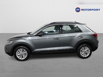 Used Volkswagen T-Roc 2022 for sale - 77071719: Photo
