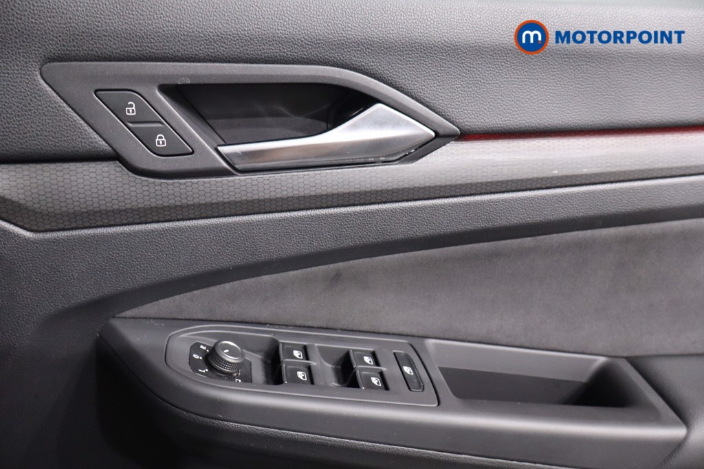 Used Volkswagen Golf 2024 for sale - 77997926: Photo 27