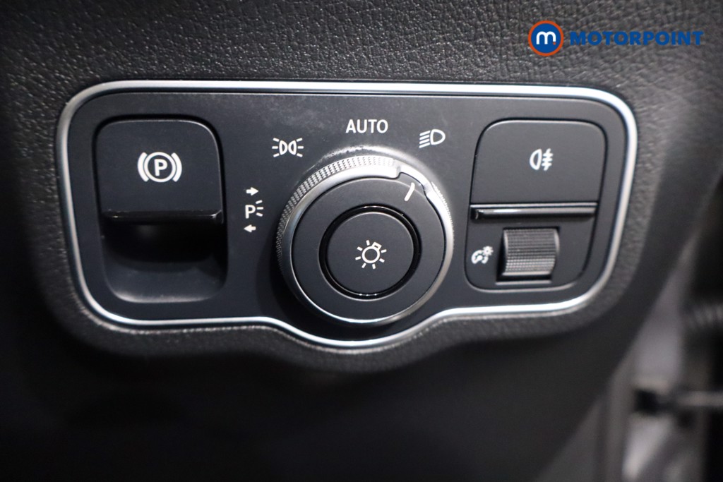 Used Mercedes-Benz EQA 2022 for sale - 76797266: Photo 29