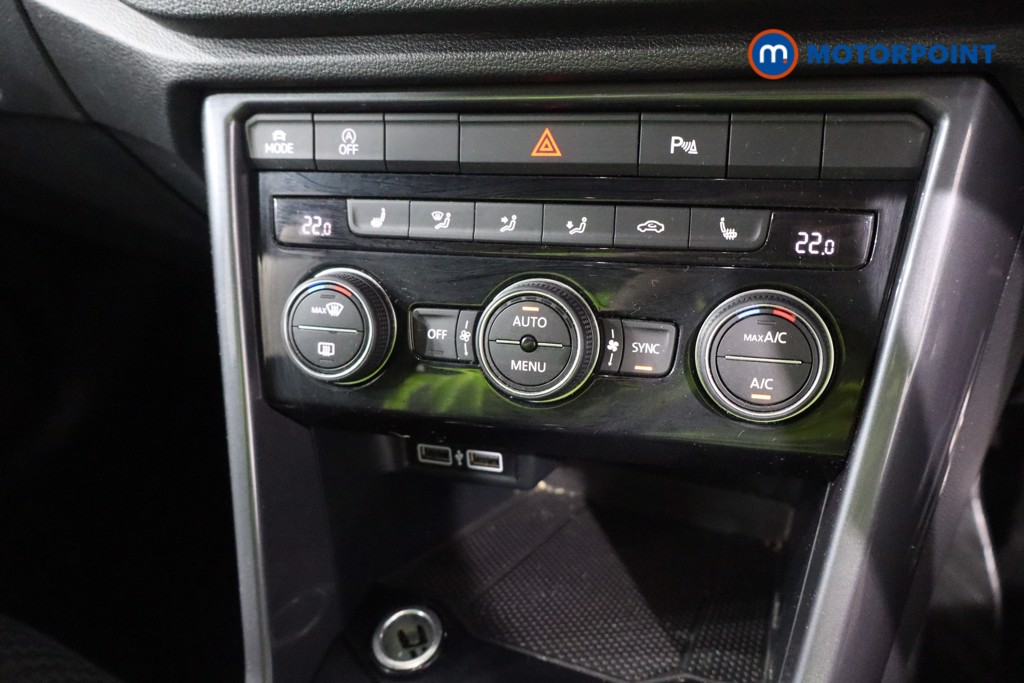 Used Volkswagen T-Roc 2020 for sale - 77516826: Photo 22