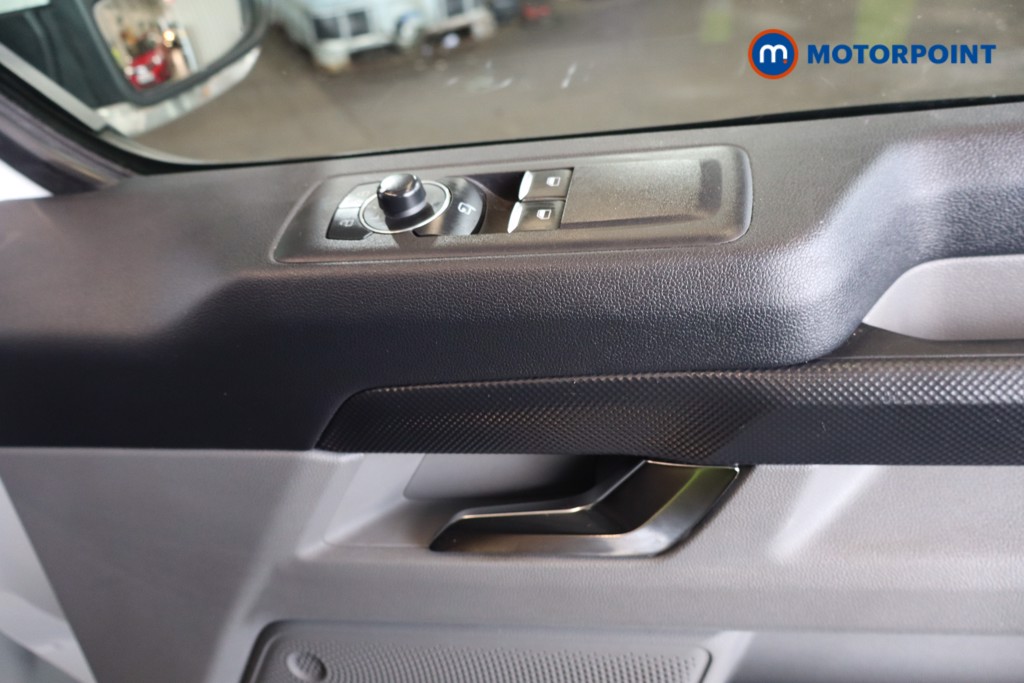 Used Ford Transit Custom 2024 for sale - 77601507: Photo 29