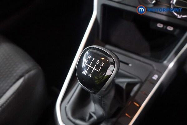 Used Volkswagen Polo 2024 for sale - 75683010: Photo 24