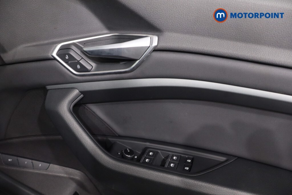 Used Audi e-tron 2021 for sale - 77364637: Photo 32